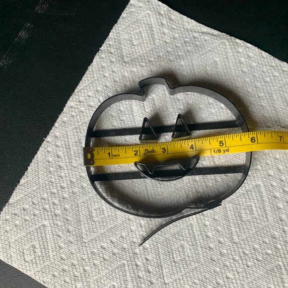 HALLOWEEN - 3pc lot Williams Sonoma Pancake Cookie Molds Pumpkin Bat HAUNTED HOU - Picture 7 of 7